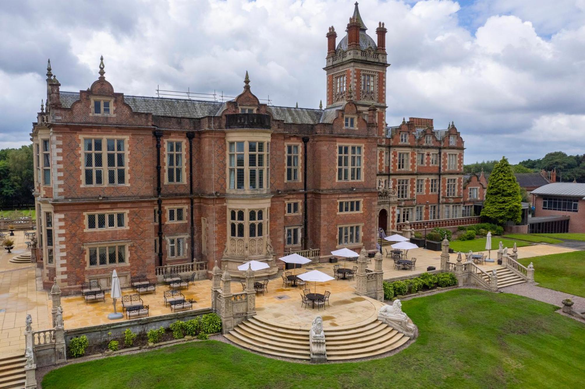 Crewe Hall Hotel & Spa - Cheshire Екстериор снимка