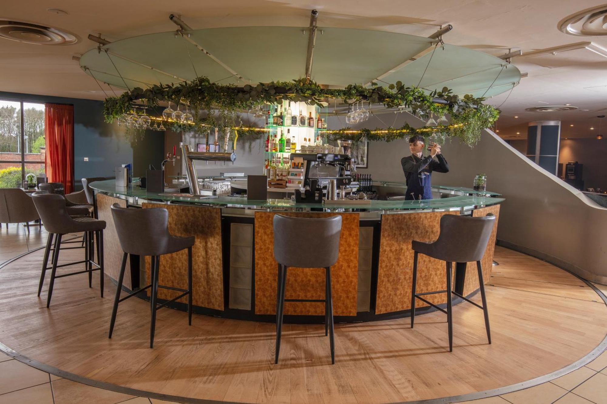 Crewe Hall Hotel & Spa - Cheshire Екстериор снимка